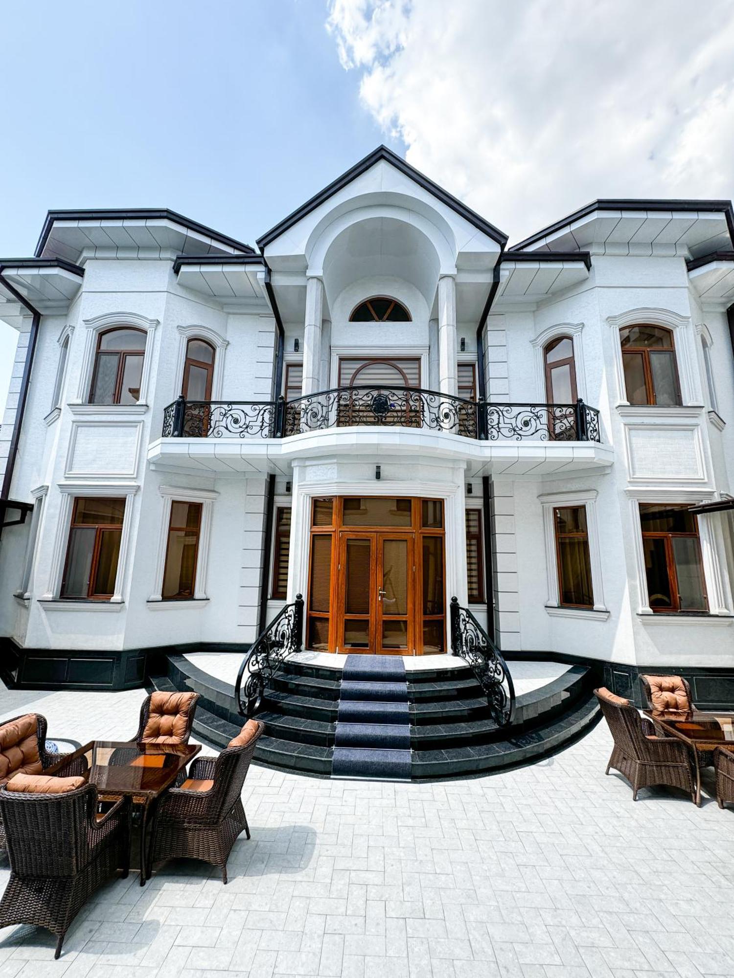 De Villa Hotel Samarkand Exteriör bild
