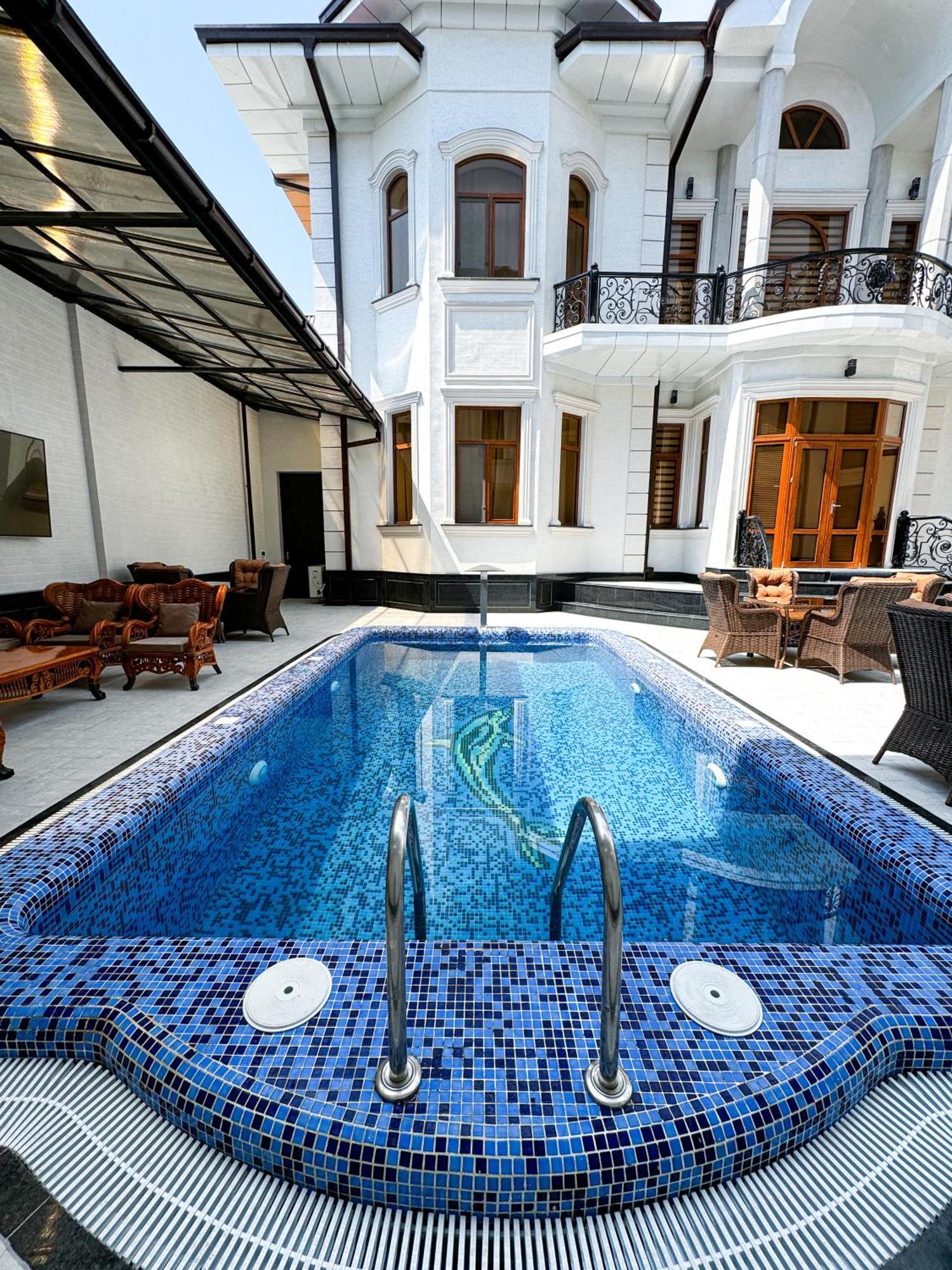 De Villa Hotel Samarkand Exteriör bild